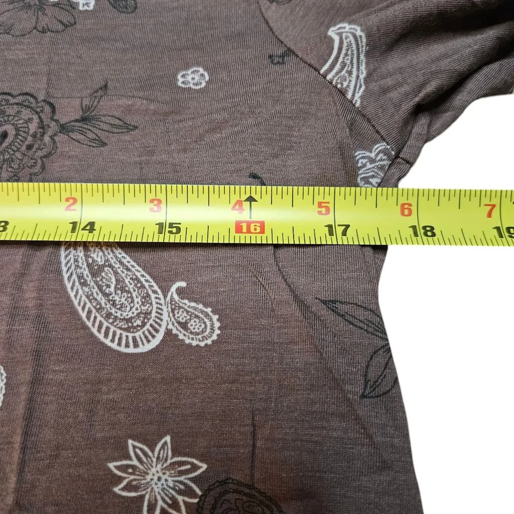 AnyBody XS Brown Paisley Print Split Back T-Shirt